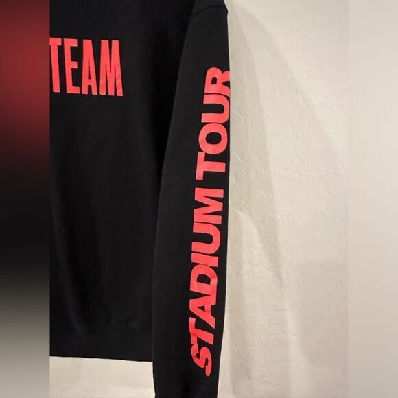 2017 TEAM Justin Bieber Stadium Tour World Tour Pullover Sweatshirt Small - Picture 2 of 7